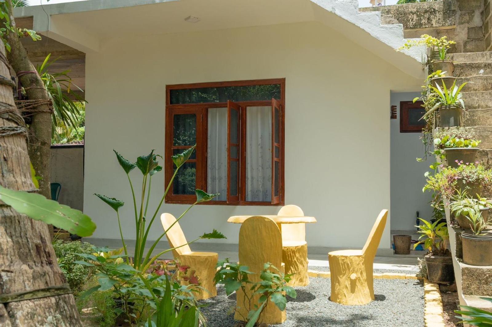 Lakru Home Stay Weligama Buitenkant foto
